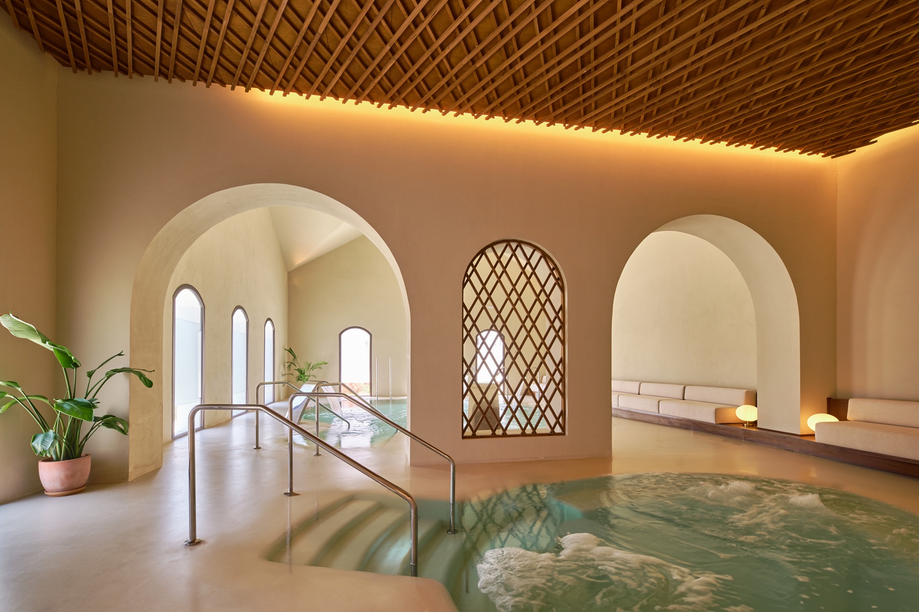 La Zambra Resort
