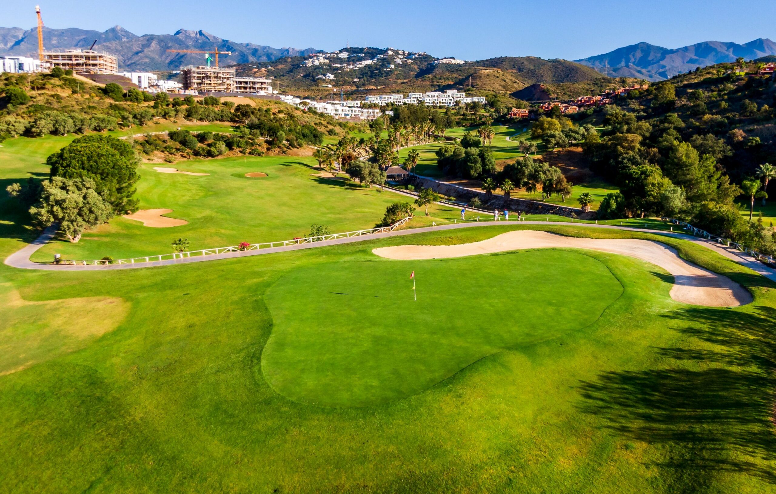 La Zambra Resort