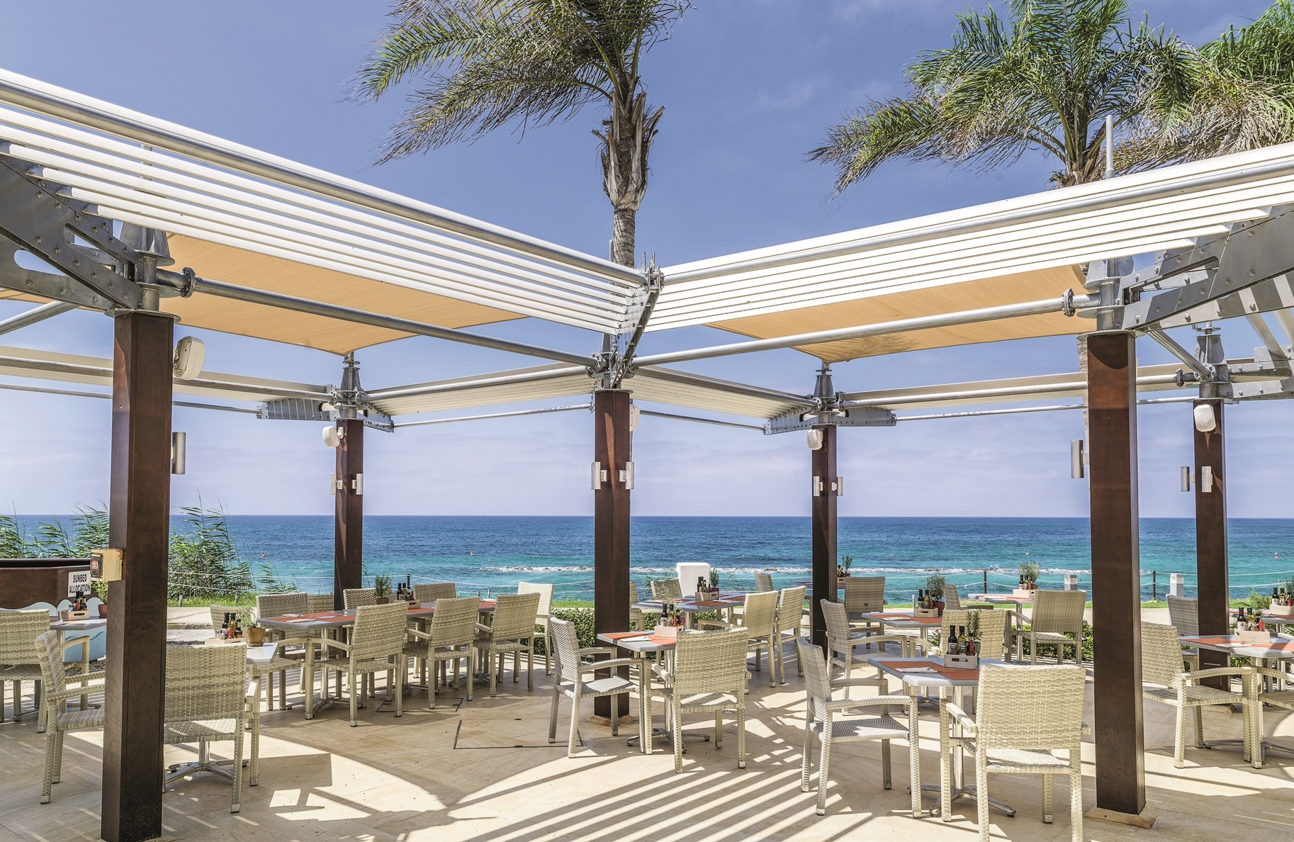 Alexander The Great Beach Hotel