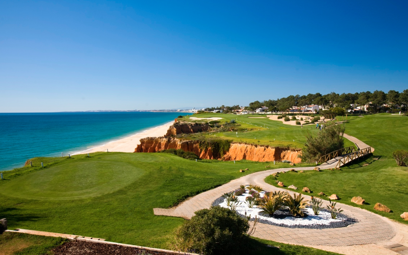 Play golf in Portugal at Vale do Lobo Royal Golf Course.