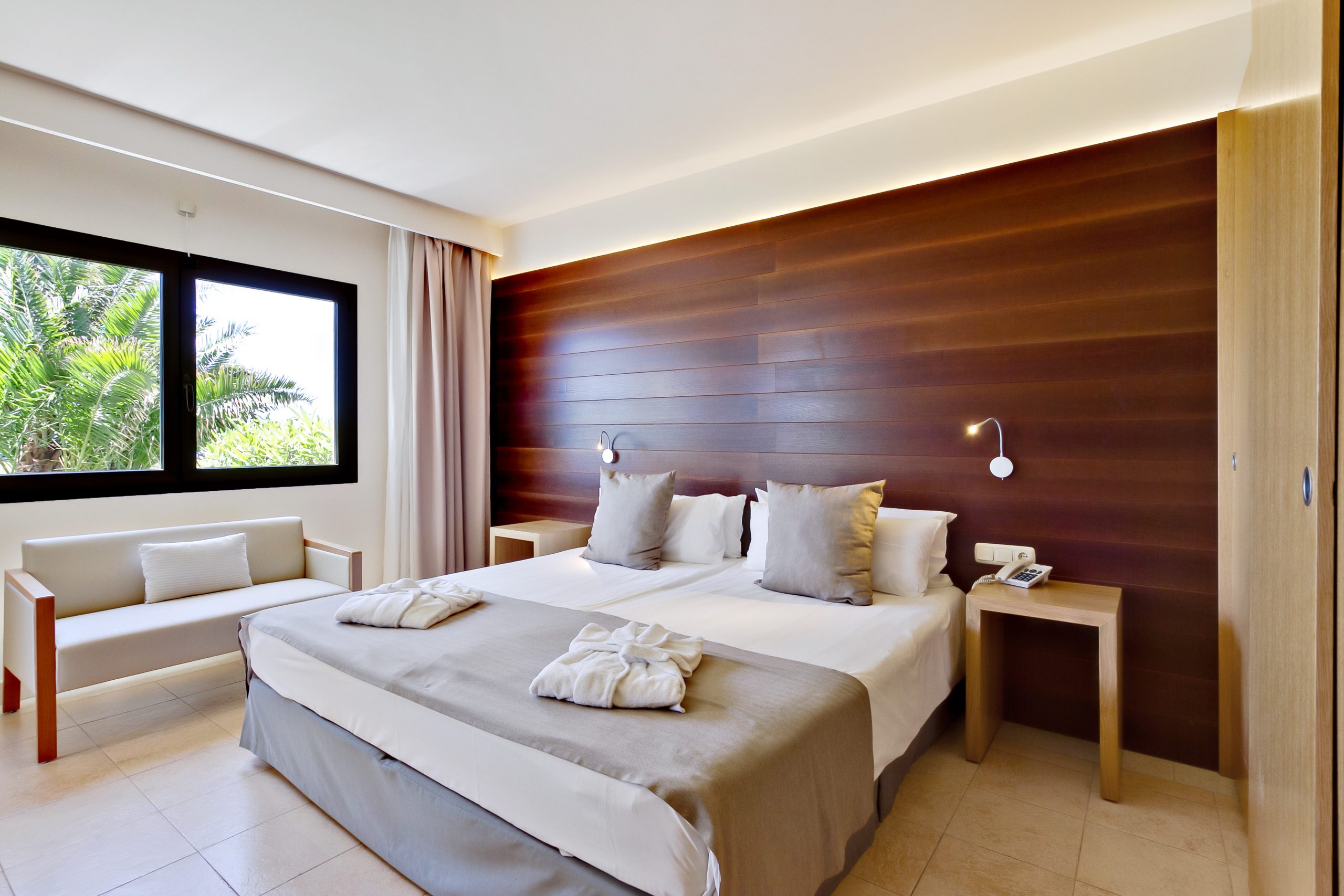 Impressive Playa Granada Golf
