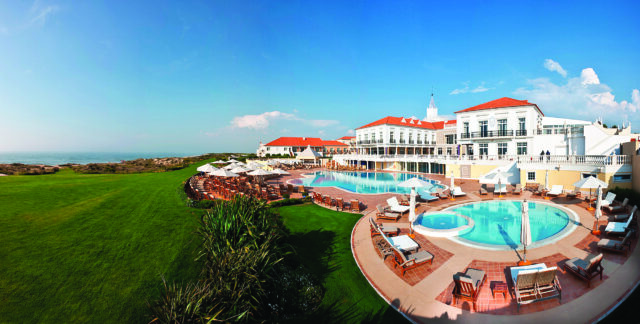 Stay and plat at Praia D'El Rey Marriott Golf & Beach Resort.