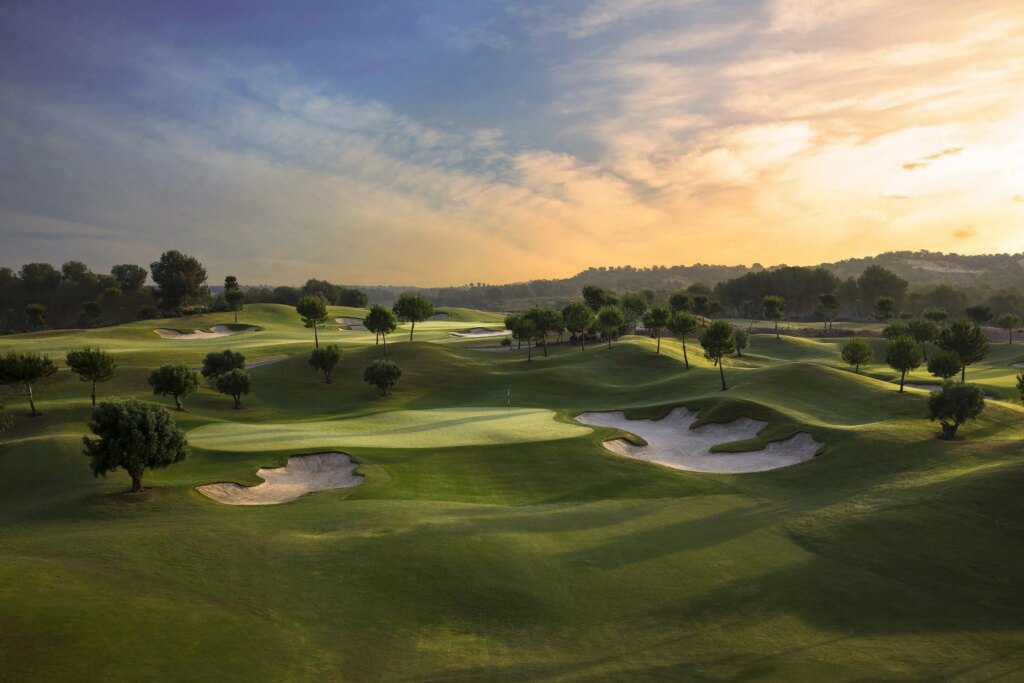Play golf in Alicante, Spain at Las Colinas golf course on Hole 16.
