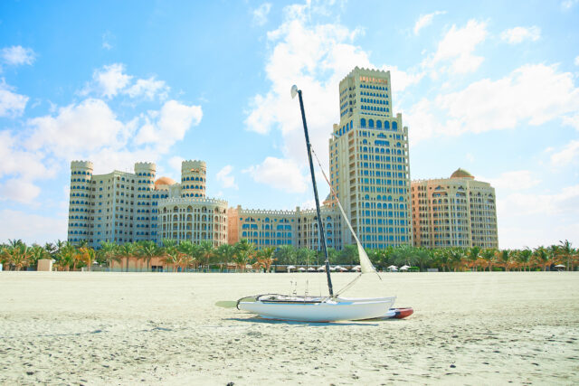 Enquire now for a golf holiday at Waldorf Astoria Ras Al Khaimah