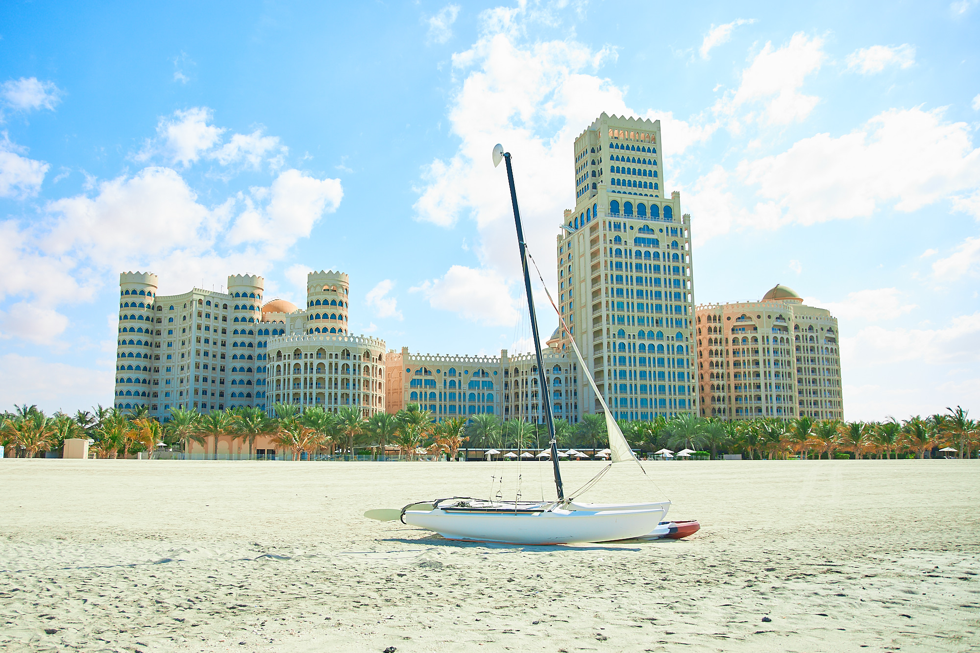 Enquire now for a golf holiday at Waldorf Astoria Ras Al Khaimah
