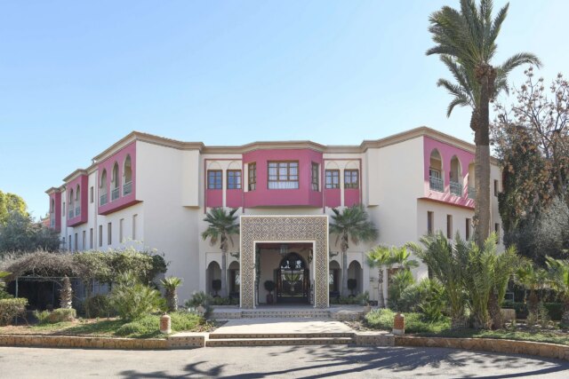 Enquire now for your next Marrakech golf holiday at Iberostar Waves Club Palmeraie Marrakech