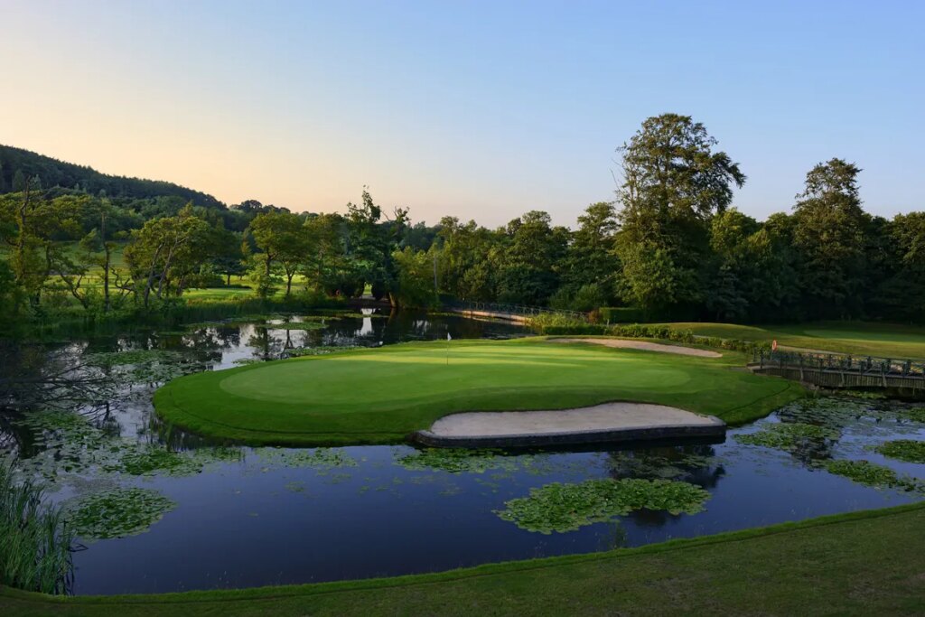 Play golf in Wales at the Vale resort, Lake Course
