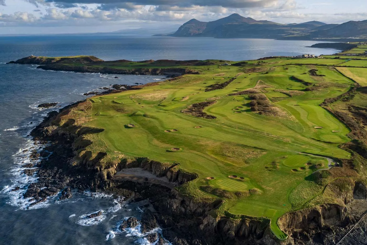 Play golf in Wales at Nefyn Golf Club