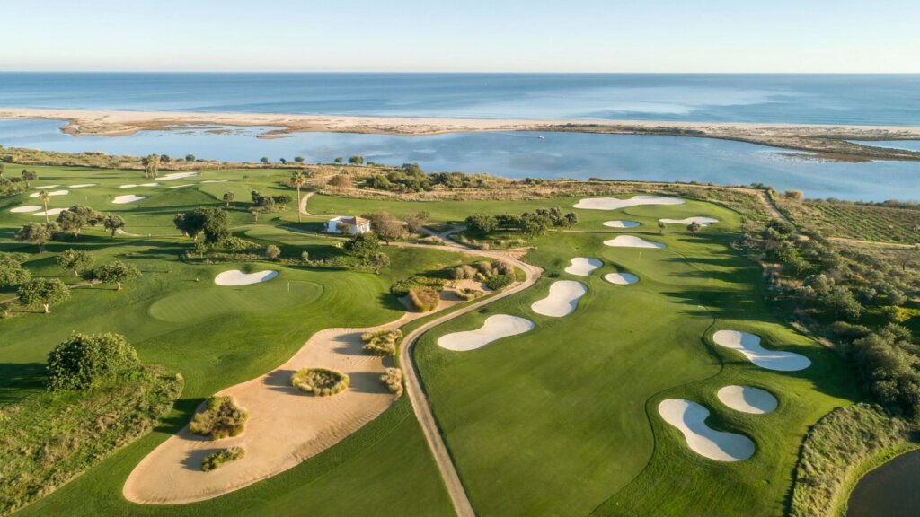 Play golf in Portugal at Quinta da Ria Golf Course