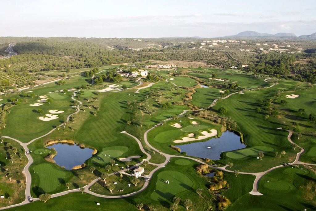 Play golf in Majorca at Golf Son Gual Mallorca