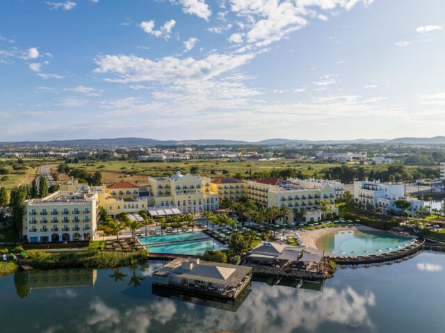 Domes Lake Algarve.