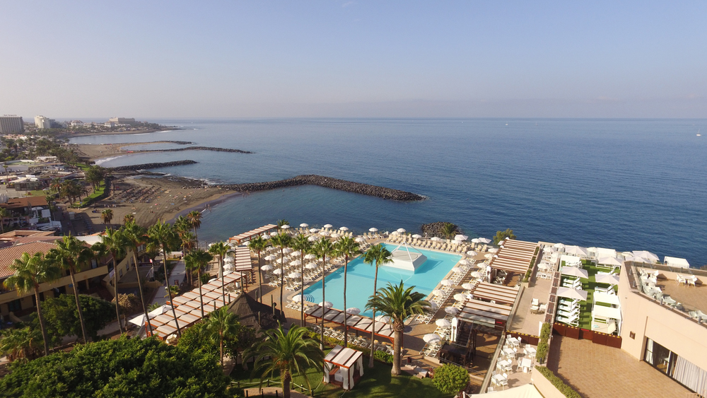 Enquire now for a golf holiday in Tenerife at Iberostar Waves Bouganville Playa