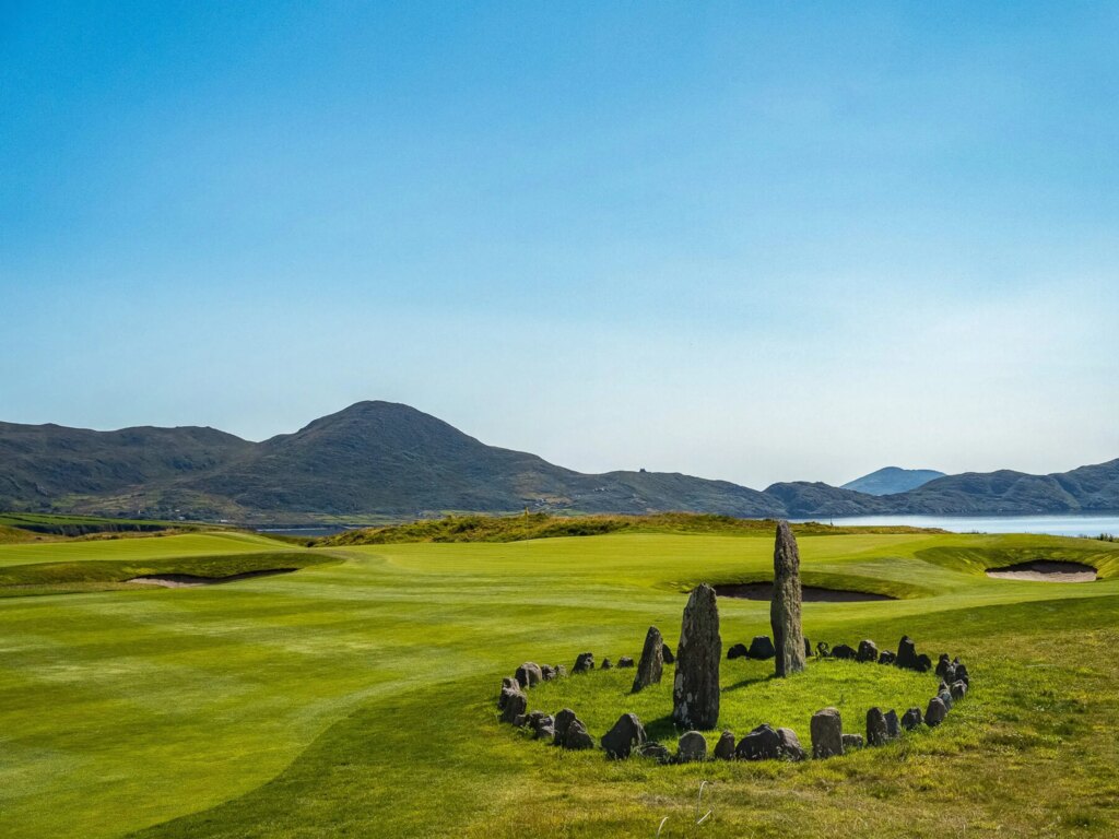 Play golf in Ireland at Hogs Head Golf Club