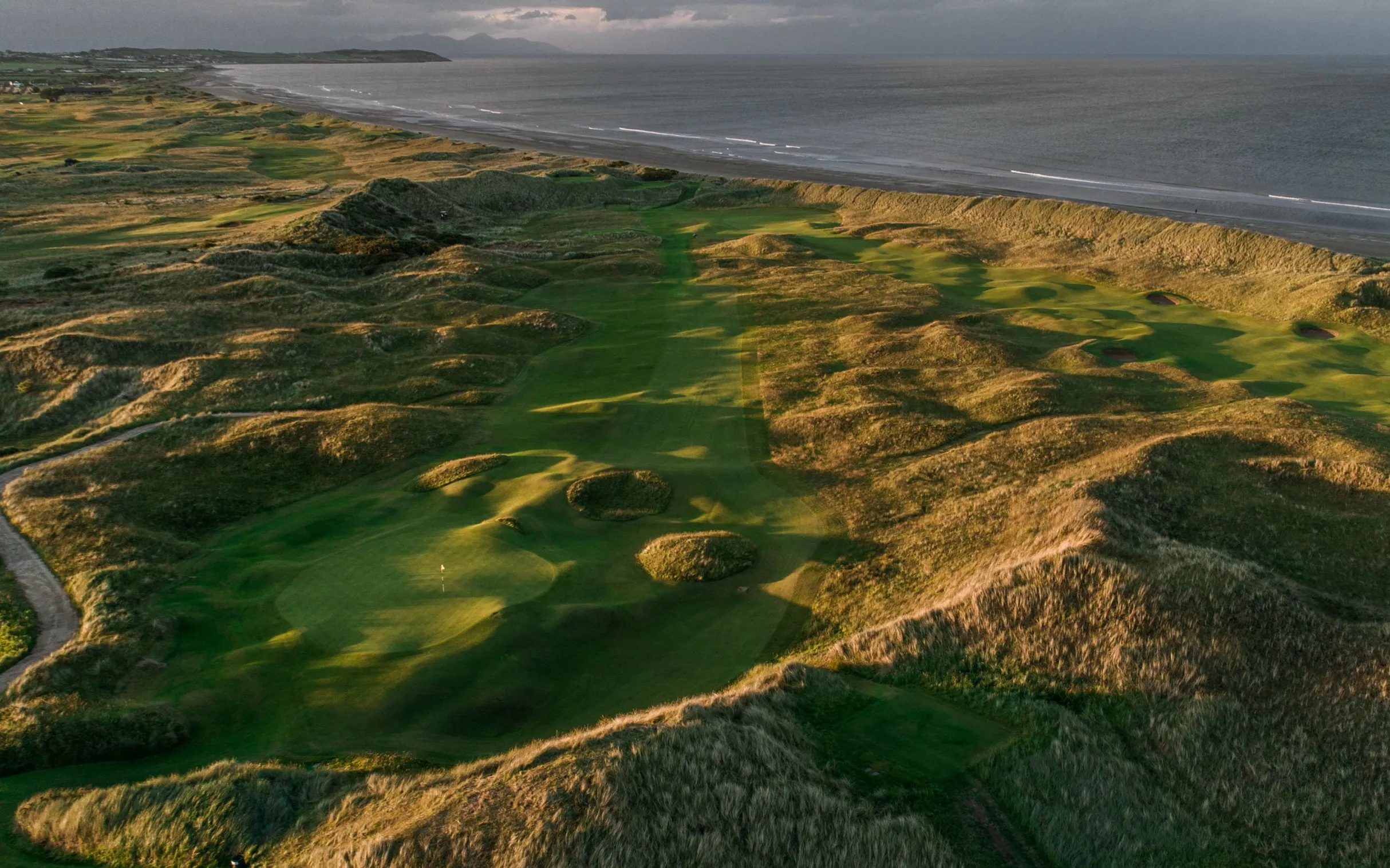 Play golf in Ireland at County Louth Golf Club