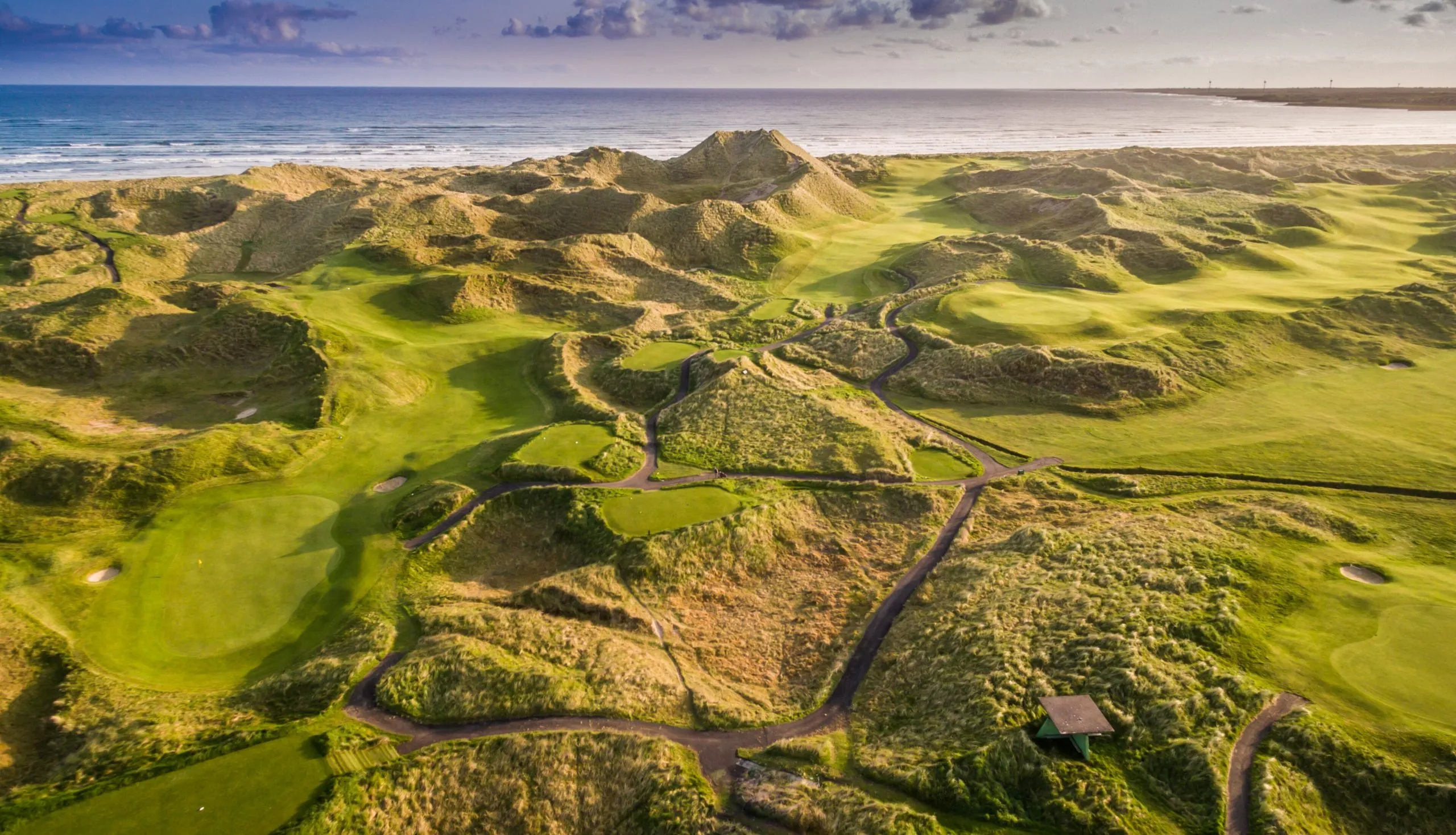 Play golf in Ireland at Enniscrone Golf Club