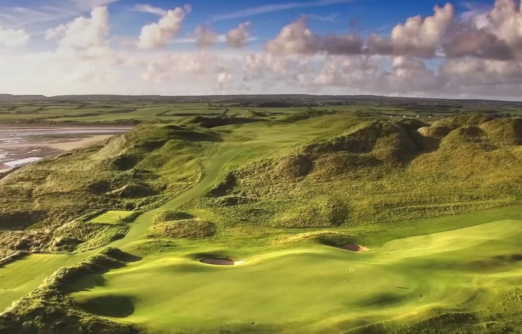 Play golf in Ireland at Lahinch Golf Club
