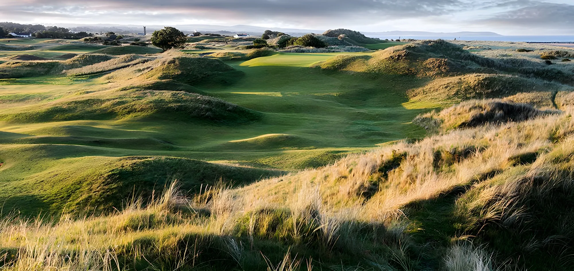 Play golf in Ireland at Laytown & Bettystown Links Golf Club