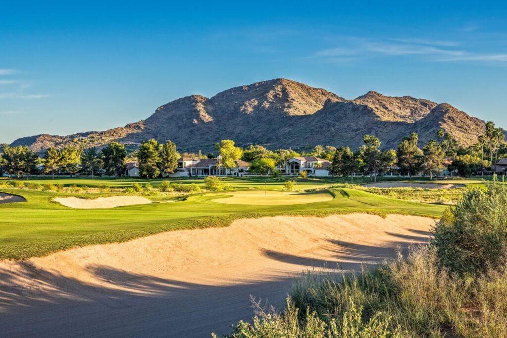 Play golf in Arizona at Camelback Golf Club