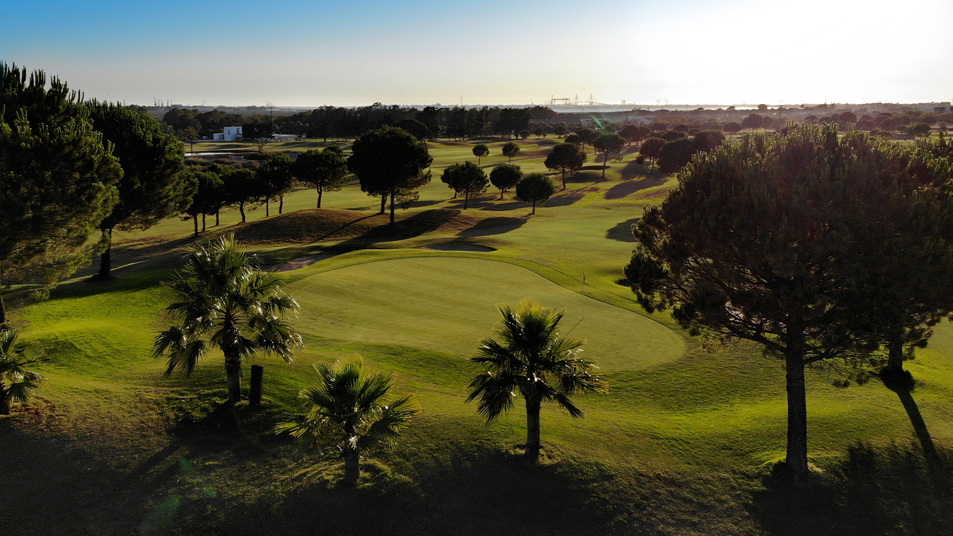 Play golf in Spain at Villanueva Golf Course